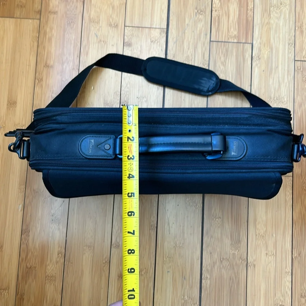 Targus Black Laptop Bag